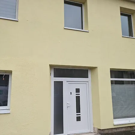 Schoene Direkt Zentral In *